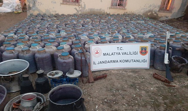 Malatya'da 13 bin 464 litre kaçak şarap ele geçirildi