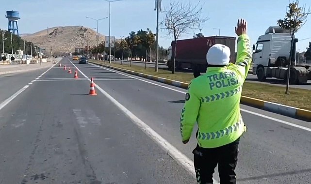 Mardin'de hava destekli trafik denetimi: 19 araç sürücüsüne ceza