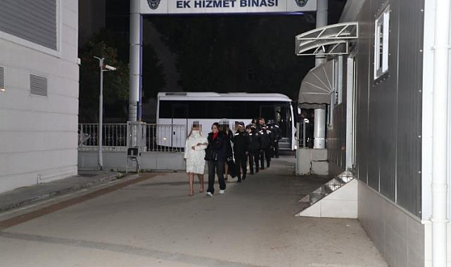 Mersin'de şantajcı çete çökertildi: 4 tutuklama, 4 ev hapsi