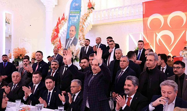 MHP'li Özdemir: "Mustafa başkan, Türkiye'ye mal olmuş kıymetli bir isim"