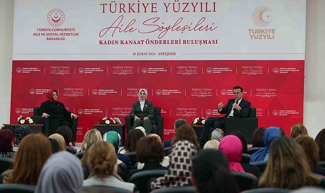 Nebi Hatipoğlu Eskişehirli Kadın Kanaat Önderleriyle buluştu