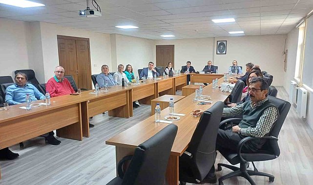 Niğde'de rehberlik öğretmenlerine mühendislik bölümleri tanıtıldı