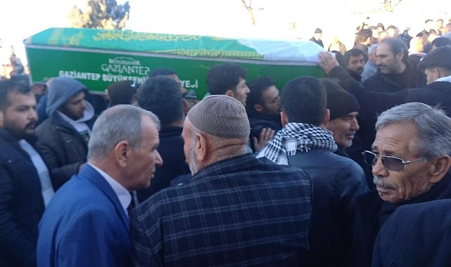 Nizip'teki aile faciasında ölen baldız da Şanlıurfa'da defnedildi