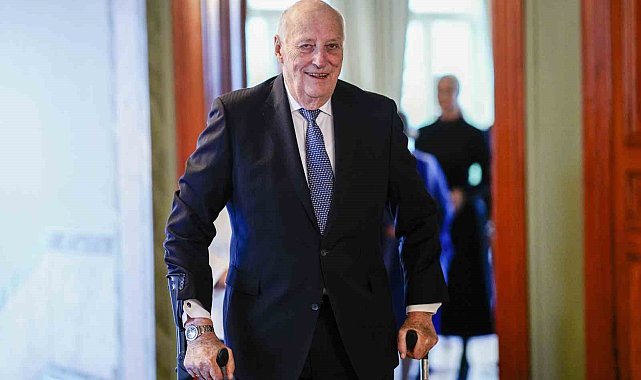 Norveç Kralı Harald, Malezya'da hastaneye kaldırıldı