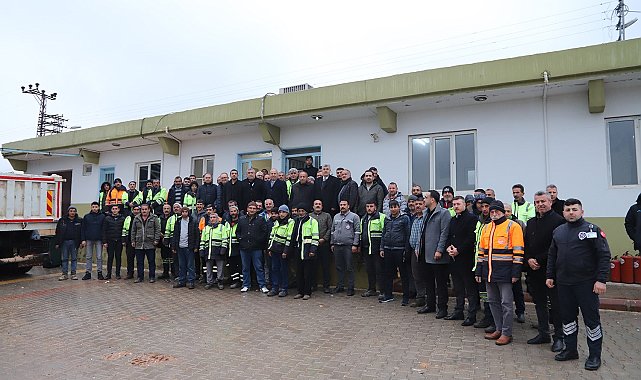 Oğuzeli Belediyesi çalışanların yüzünü güldürdü