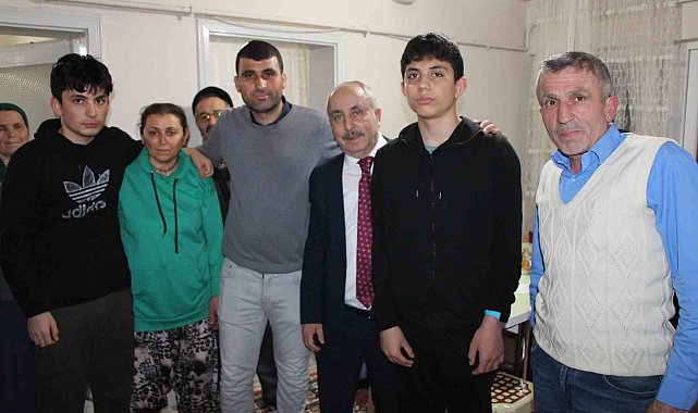 Okul bahçesinde kalbi duran Çetin günler sonra konuştu: "Hayatımı kurtaran öğretmenime çok teşekkür ediyorum"