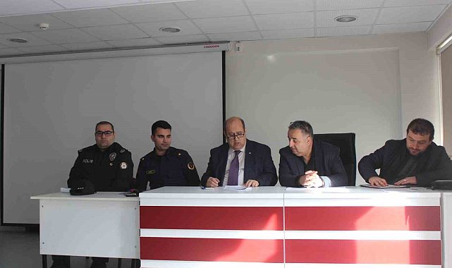 Osmaneli de okul güvenliği toplantısı yapıldı