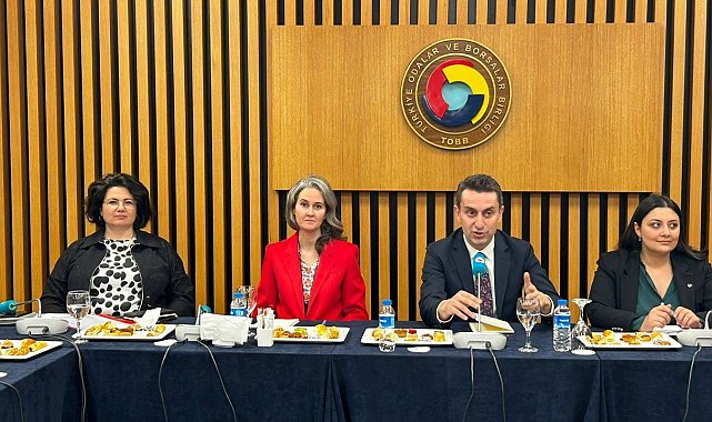 Ozan Acar, TOBB Türkiye E-Ticaret Meclisi Başkanlığı'na yeniden seçildi