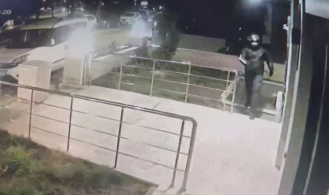 Pendik'teki silahlı saldırının hırsızlık amaçlı olabileceği üzerinde duruluyor
