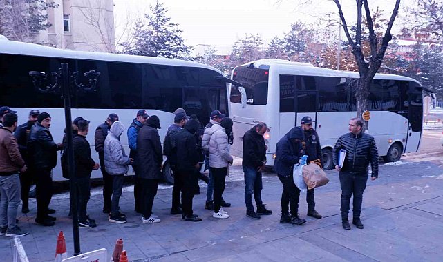 Polisten Erzurum merkezli 20 ilde 'Sibergöz-20' operasyonu