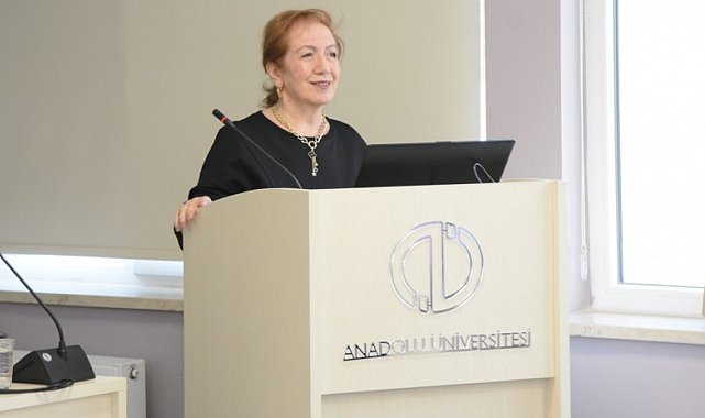 "Dilin İşlemleme Sürecinde Belleğin Rolü" konuşuldu