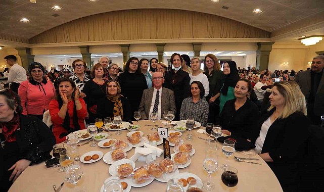 "Halk merkezlerimizle kadınlarımız da çocuklarımız da özgürleşti"