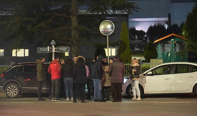 Rehin alınan vatandaşların yakınlarının bekleyişi sürüyor