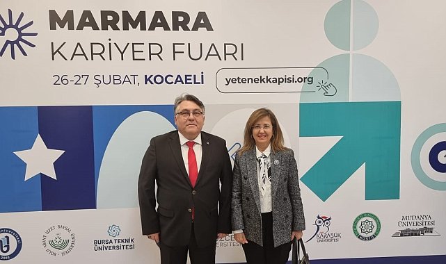 Rektör Özölçer Marmara Kariyer Fuarı&#039;nın açılışına katıldı