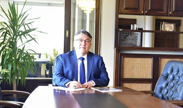 Rektör Özölçer'den Berat Kandili mesajı