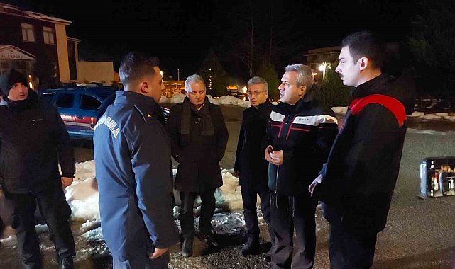 Rize'de çığın altında kalan operatör hastaneye kaldırıldı