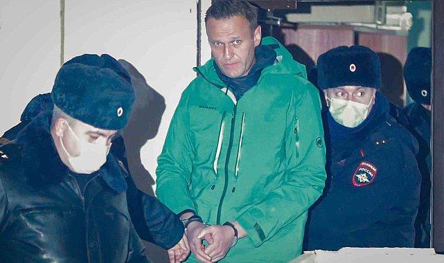 Rus muhalif lider Navalny'nin cansız bedeni annesine teslim edilmedi