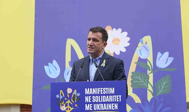 Rusya-Ukrayna Savaşı'nın 2.yıldönümünde Tiran'da Rusya protestosu