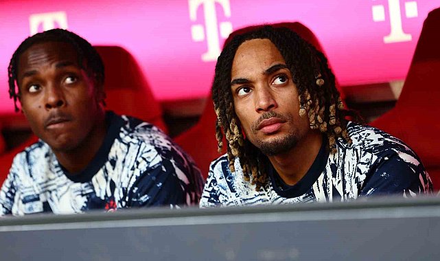 Sacha Boey, Bayern Münih formasıyla ilk maçına çıktı