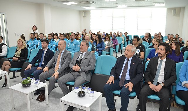 Sağlıkçılar sigarayı bıraktı