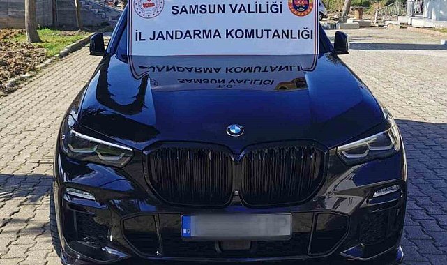 Samsun'da jandarma 3,5 milyonluk gümrük kaçağı araç ele geçirdi