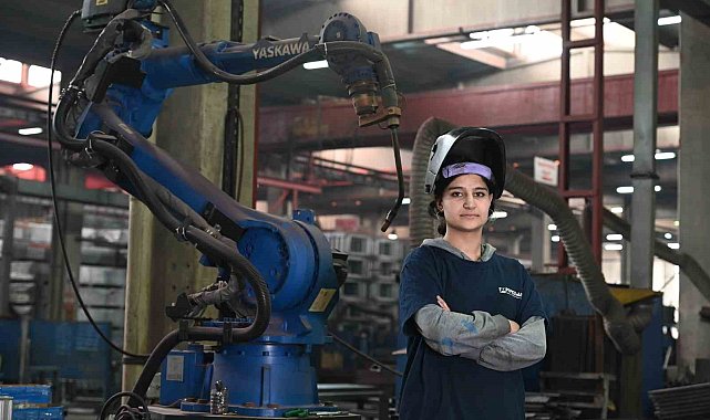 Sanayideki ara eleman sorunu 'kadın eliyle' çözüldü