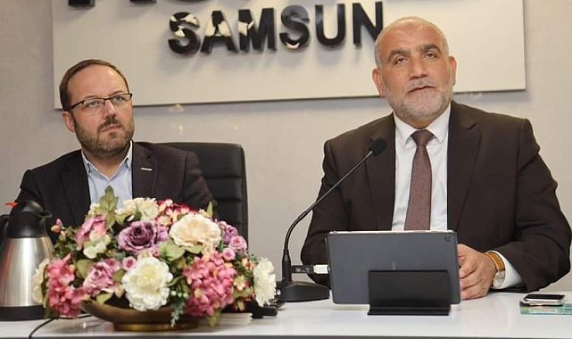 Sandıkçı: "Türkiye Yüzyılı'na yakışan eserlerle ilçemizi ileriye taşımaya devam edeceğiz"