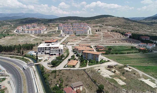 Sındırgı'da 240 aile ev sahibi olacak