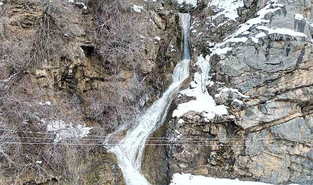 Şırnak'ta şelalede kartpostallık görüntü