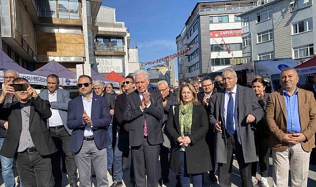 Şişli'de sağlıklı gıdayı kadın emeğiyle buluşturan Gülbahar Mahalle Mutfağı açıldı