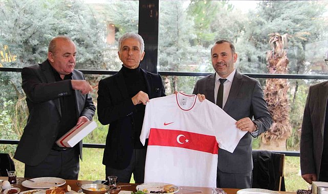 TASKK Başkanı Ali Düşmez Yalova'da spor camiasıyla buluştu