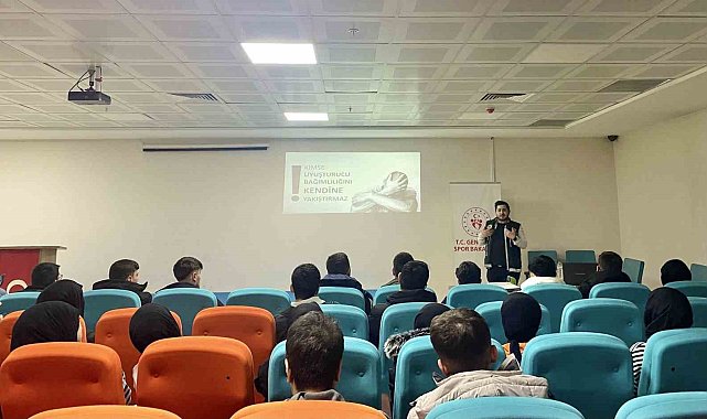 Tatvan'da 'Narko Gençlik' semineri düzenlendi