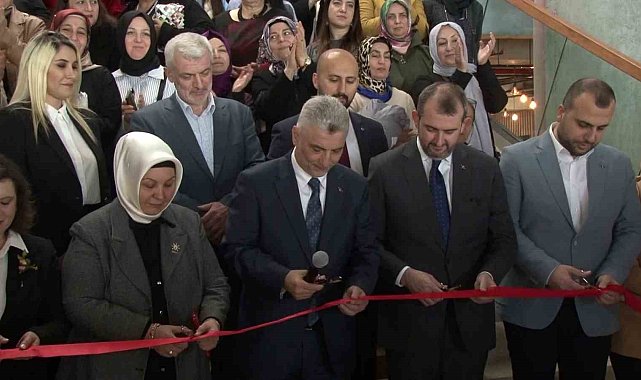 Ticaret Bakanı Prof. Dr. Ömer Bolat:"101 yıllık Cumhuriyet tarihinde ilk defa milli gelirimiz 1 trilyon doları aştı"