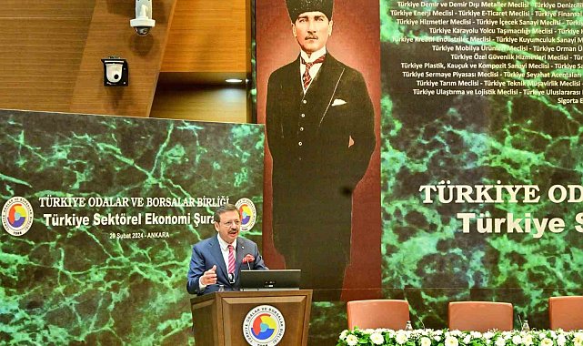 TOBB Başkanı Hisarcıklıoğlu: "Küresel ekonomilerdeki durgunluğa rağmen Türkiye ekonomisi yüzde 4,5 oranında büyüdü"