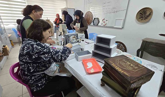 Tokat'ta kızlarının çeyizi için bu kursa geliyorlar