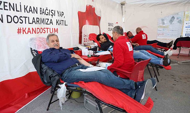 Toroslar Belediyesinden kan bağışı kampanyasına destek