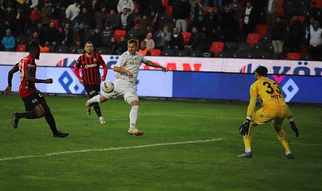 Trendyol Süper Lig: Gaziantep FK: 1 - Samsunspor: 1