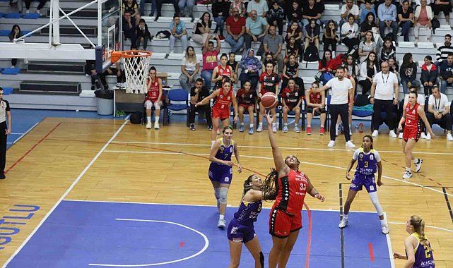 Turgutlu Belediyesi Kadın Basketbol takımı play-off için sahaya çıkacak