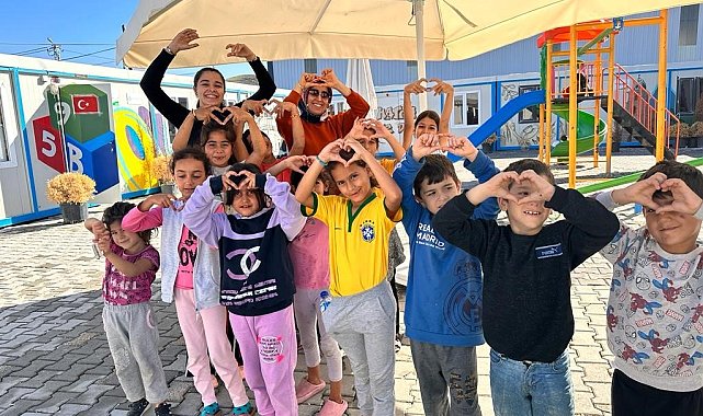 Uludağ Enerji depremin yıl dönümünde Hatay'da umut ışığı olmaya devam ediyor