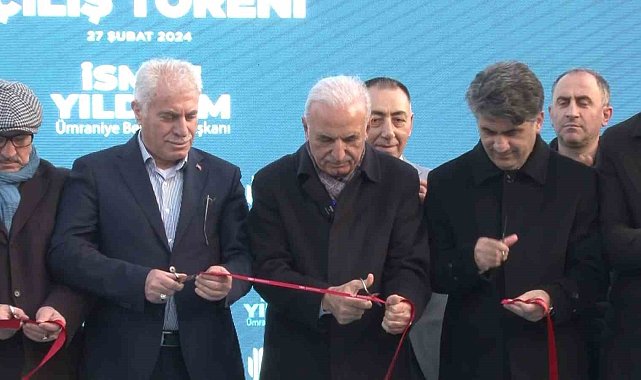 Ümraniye'de Esenşehir Bölge Parkı ve çocuk oyun sokağı açıldı