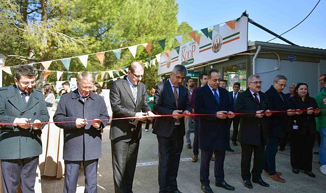Üniversite kampüsünde Tarım Kredi Market açıldı
