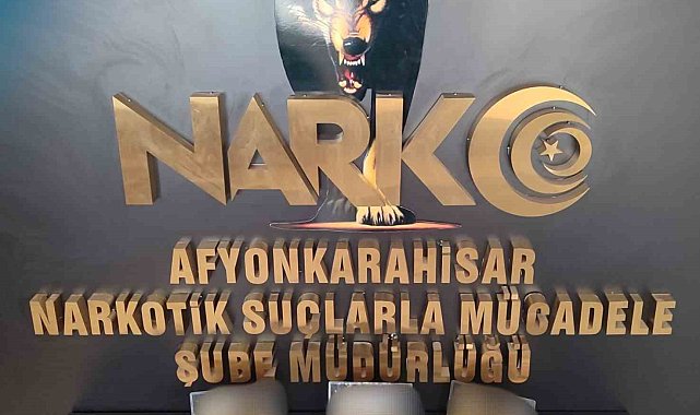 Uyuşturucu ile yakalanan 2 kişi gözaltına alındı