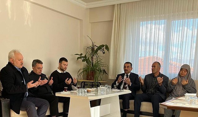 Vali Hacıbektaşoğlu'ndan şehidin ailesine taziye ziyareti