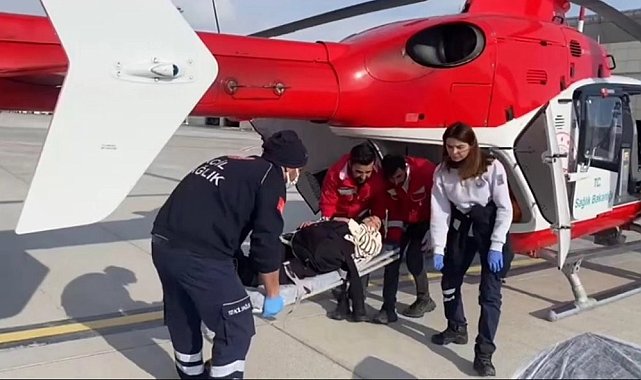 Van'da kalp hastası genç kadın için helikopter havalandı