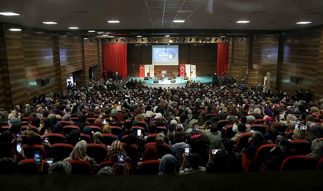 Van'da Sonsuzluk Kervanı programına yoğun katılım