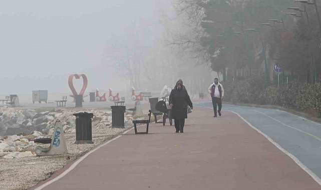 Yalova'da sis etkili oluyor