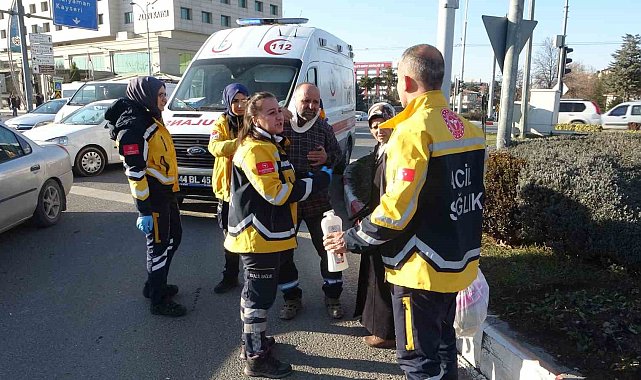 Yeni aldığı araçla trafiğe çıktığı ilk gün kaza yaptı