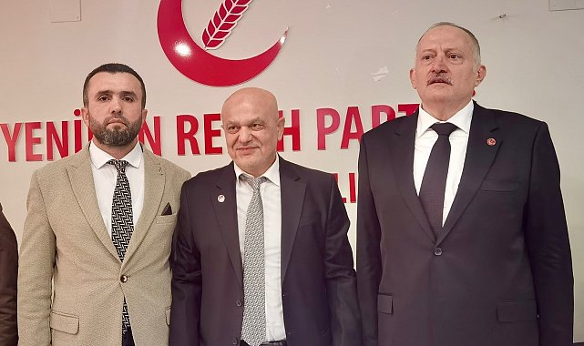 Yeniden Refah Partisi'nin Adana Yüreğir Belediye Başkan adayı Abdullah Torun oldu