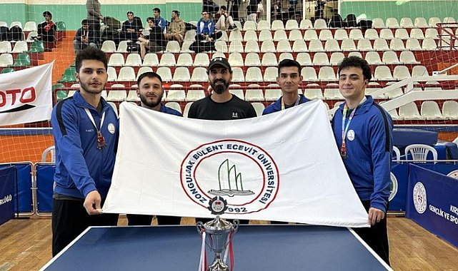 ZBEÜ Erkek Masa Tenisi Takımı Türkiye Masa Tenisi Süper Ligi'ne yükseldi