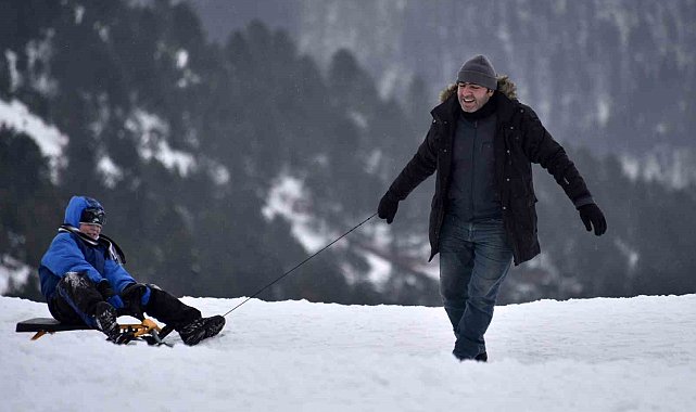 Zigana yarı yıl tatilinde dolup taştı